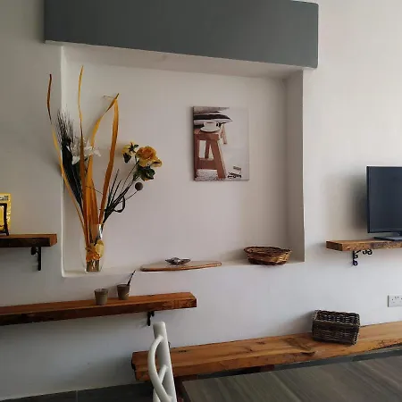 Ubytování v soukromí Daffodil Double Bedroom